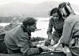 Fortune telling at Glengarriff, County Cork