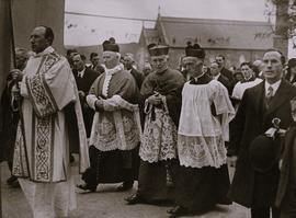 Cardinal Joseph MacRory at a religious procession