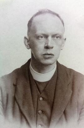 Rope, Henry Edward George, 1880-1978, Catholic priest
