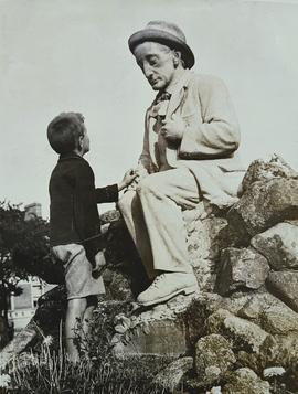Pádraic Ó Conaire Statue, Eyre Square, Galway