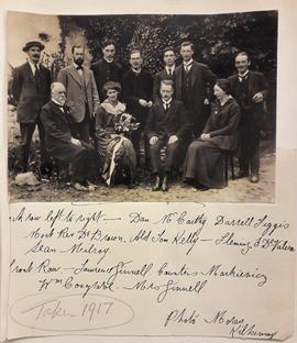 Constance Markievicz, Éamon de Valera and Republican Group in Kilkenny