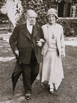 Sir Alfred Yarrow and Lady Eleanor Yarrow