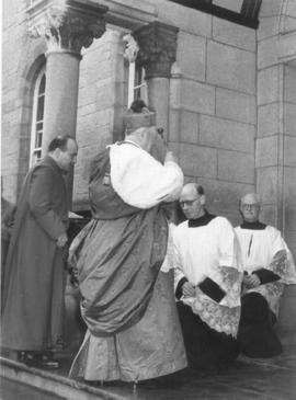 Centenary: last day (arrival of Apostolic Nuncio)